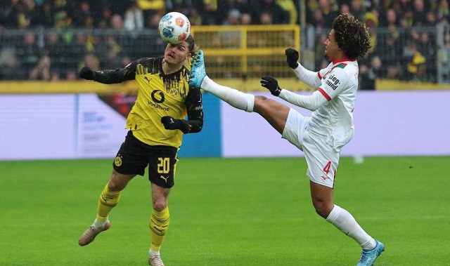 多特蒙德主场2-0力克奥格斯堡，豪取德甲两连胜，一夜逼近榜首