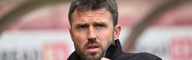 曼联宣布新帅人选：卡里克时隔四年回归，携四名助手签约半年