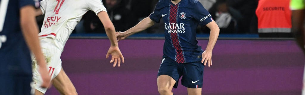 法甲-埃梅里送礼李刚仁失误致丢球 巴黎主场1-3摩纳哥