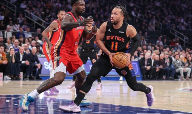 布伦森32+7唐斯21+14OG21分 尼克斯胜鹈鹕