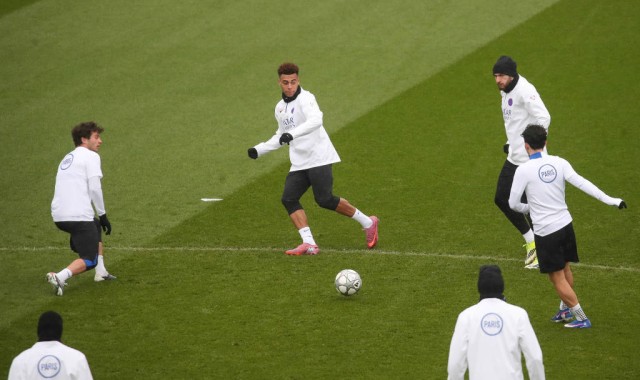 巴黎青训新星迎来首发良机！恩里克重用Dro对阵梅斯，争夺法甲榜首战一触即发