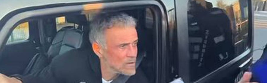 拉爵梦想曼联挖恩里克执教！尚未决定卡里克转正机会，一人已出局